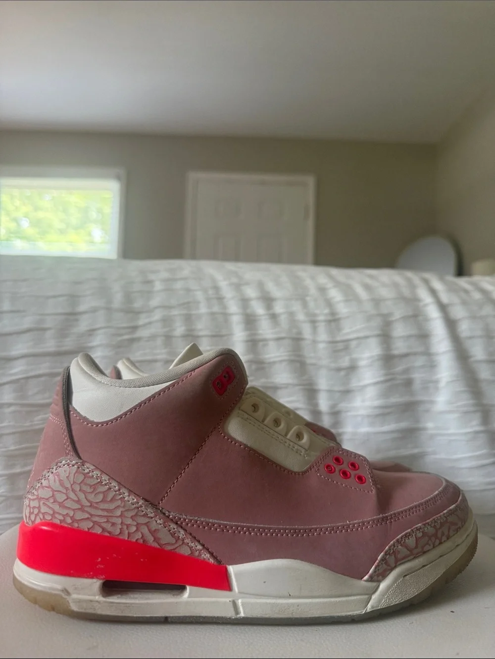 Women’s Air Jordan 3 Retro “Rust Pink”